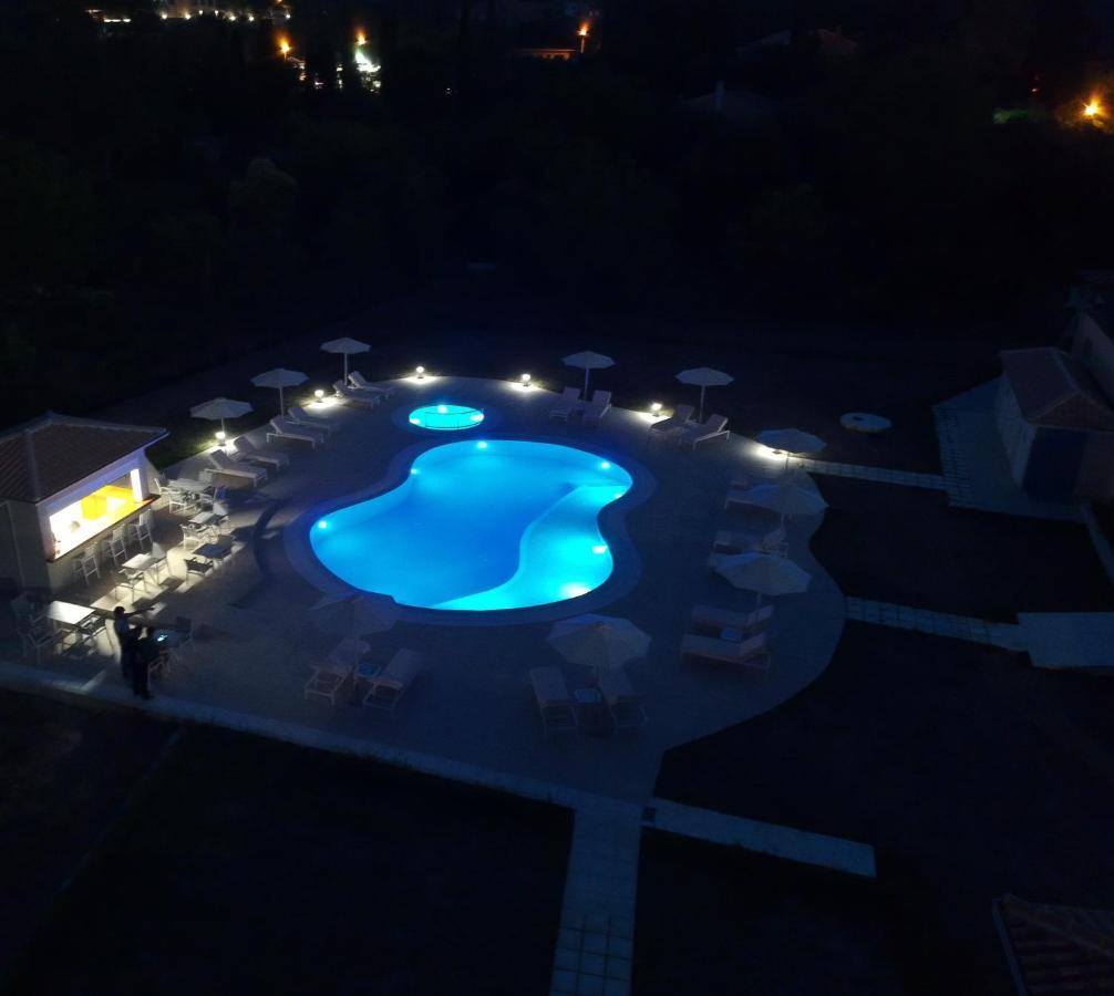 Santos Holidays Dassia  Extérieur photo
