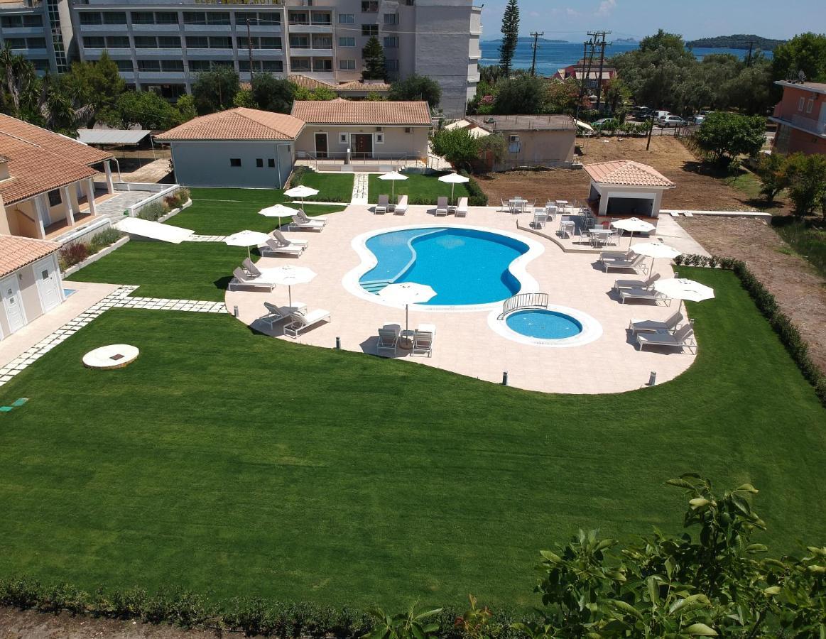 Santos Holidays Dassia  Extérieur photo